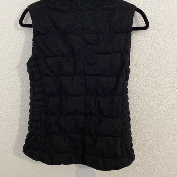 Be by blanc noir- black puffer vest- Size Small - Picture 7 of 7